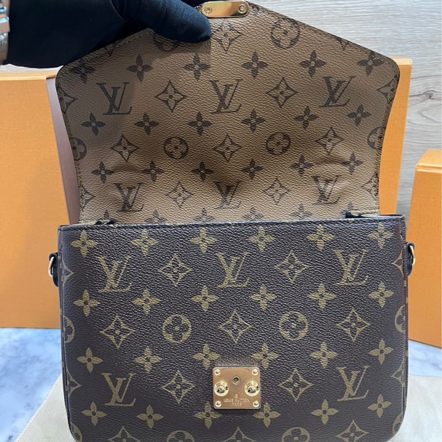 LV 拼色 M44876 郵差包 Pochette Metis-22