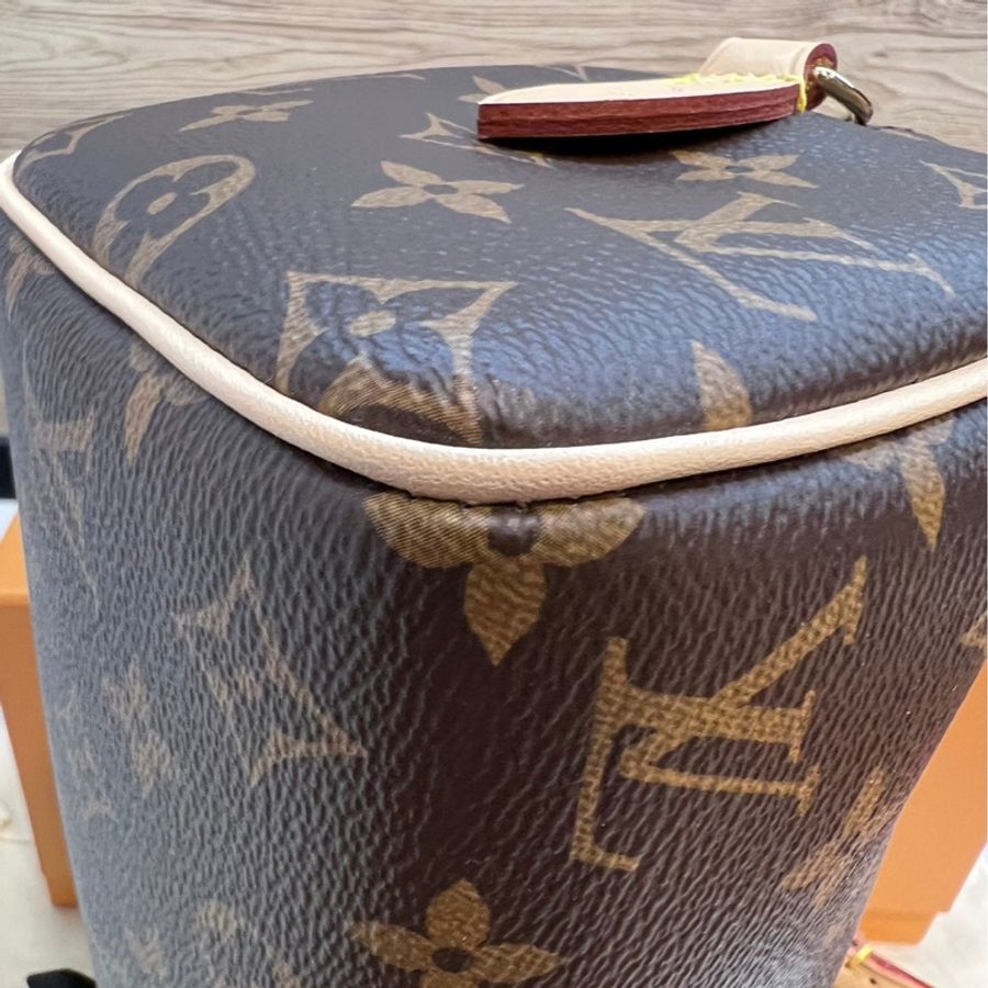 LV Speedy 20 芯片款 M46234-28