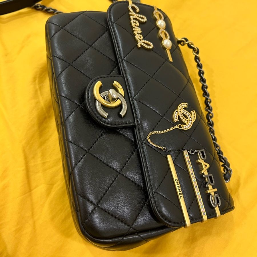 Chanel 限量徽章包最佳尺寸 /復古金銀雙色鏈條-42