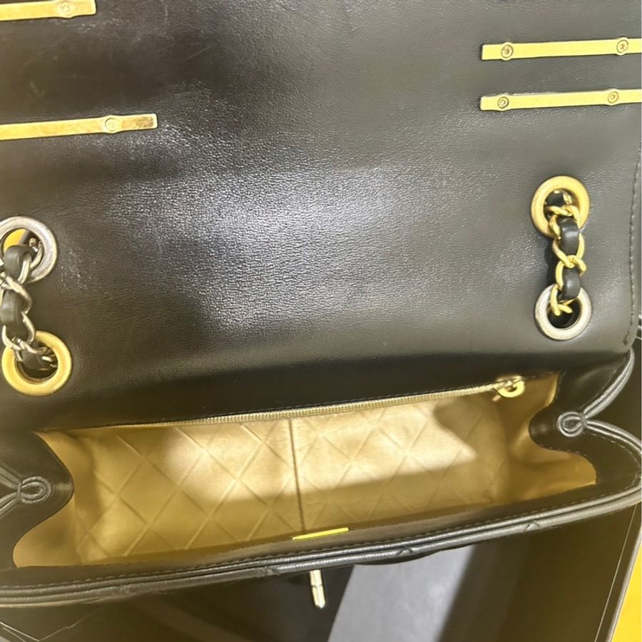 Chanel 限量徽章包最佳尺寸 /復古金銀雙色鏈條-14