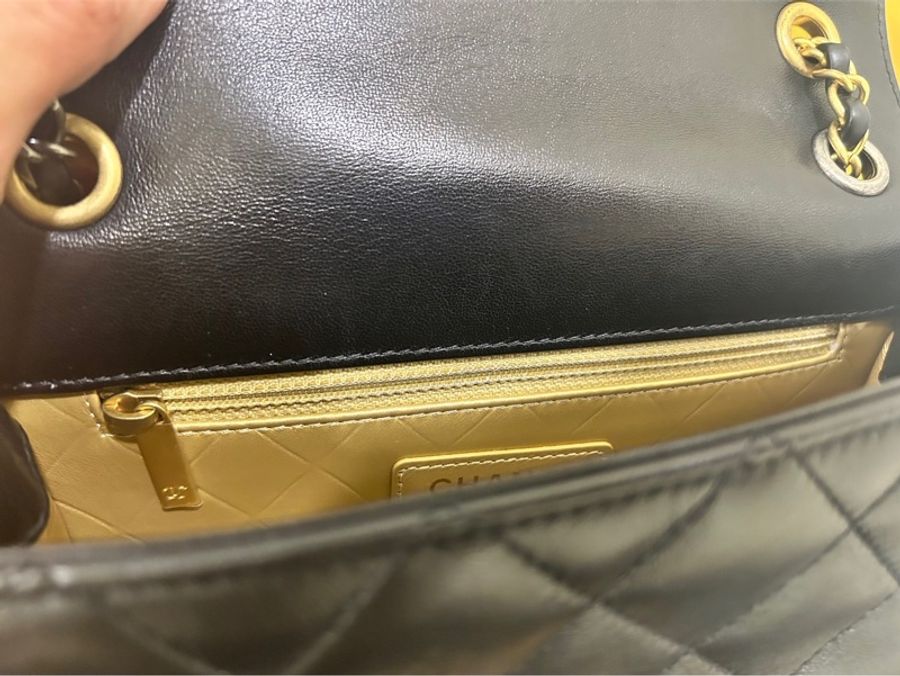 Chanel 限量徽章包最佳尺寸 /復古金銀雙色鏈條-16