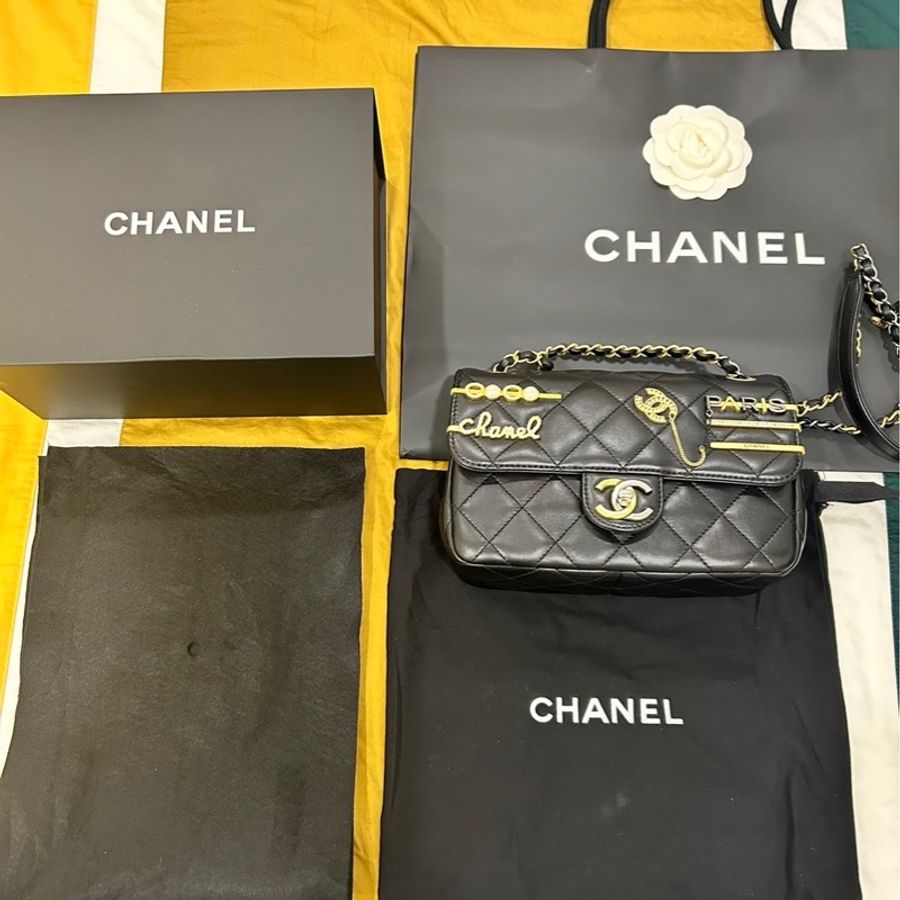 Chanel 限量徽章包最佳尺寸 /復古金銀雙色鏈條-44