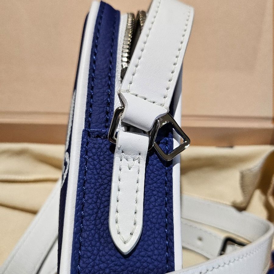 LOUIS VUITTON 限量全皮相機包 藍色小背包 M45893-8