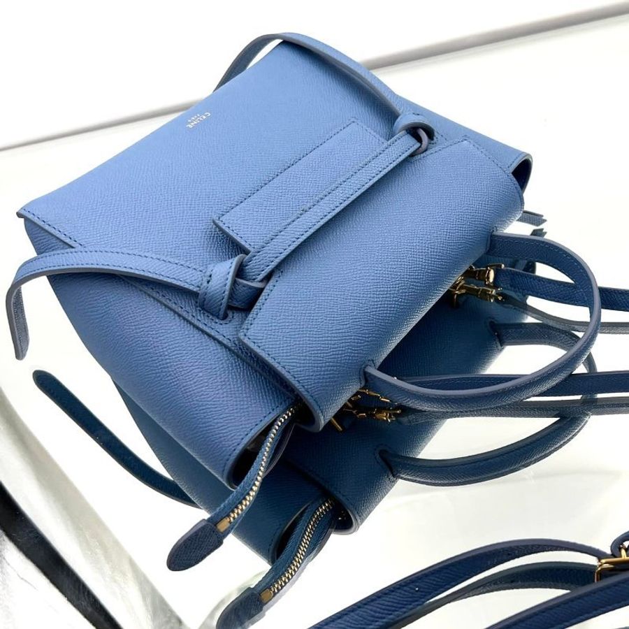 Celine 189003 珠地小牛皮袖珍型 Nano Belt 鯰魚包 Azure 蔚藍《佳節年終折扣》-9