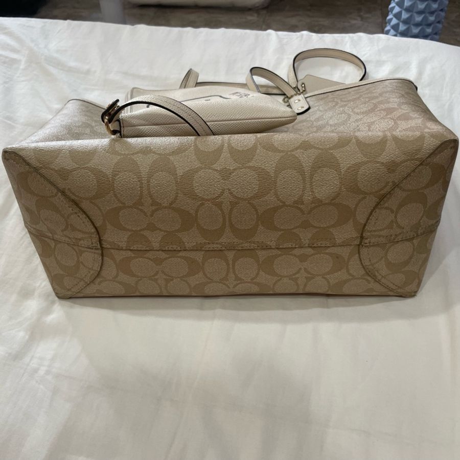 coach雙面托特包-8
