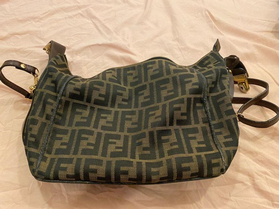 Fendi 大飯盒包-6