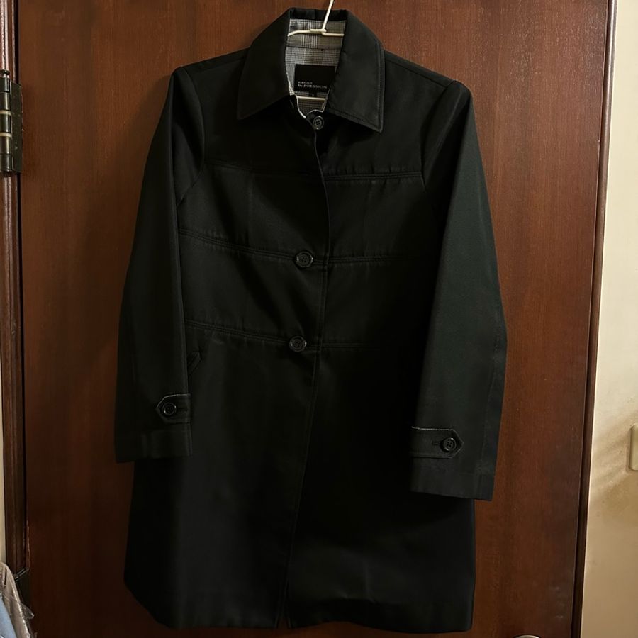 全新轉售|日本高單價品牌 Clear Impression 衣櫃必備經典款風衣 黑3-2