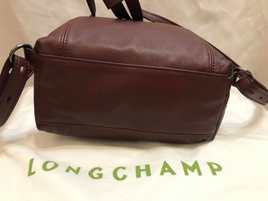 正近新Longchamp小羊皮後背包LE PLIAGE CUIR XS酒紅色可放長夾(兩用包手提包斜背包尼龍折疊包黑色全新二手long champ法國中製lv-6