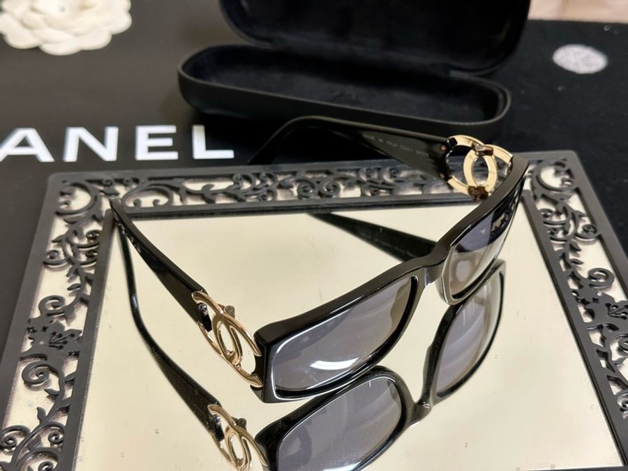 🔥爆款墨鏡🕶️釋出🔥#Chanel 絕版 #大Clogo #墨鏡 #vintage 鏤空logo #太陽眼鏡 小臉神器😍稀有美品💕-15