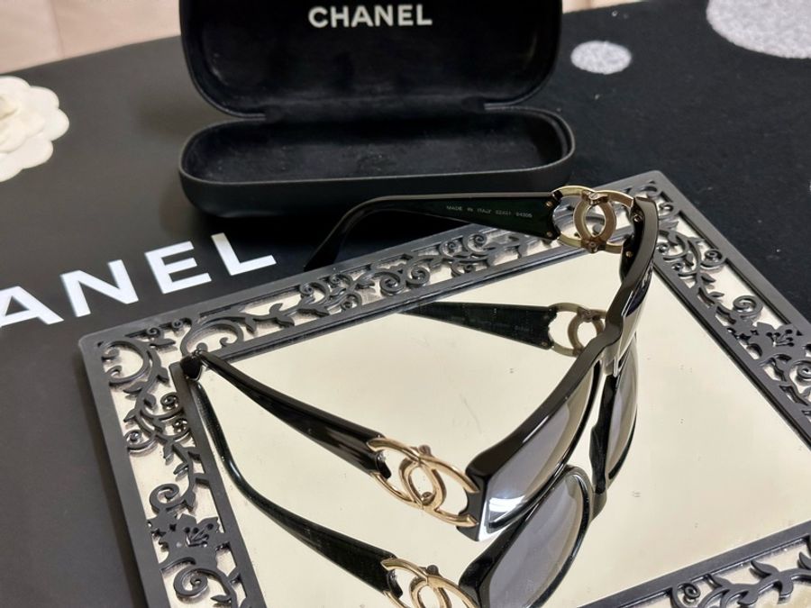 🔥爆款墨鏡🕶️釋出🔥#Chanel 絕版 #大Clogo #墨鏡 #vintage 鏤空logo #太陽眼鏡 小臉神器😍稀有美品💕-17