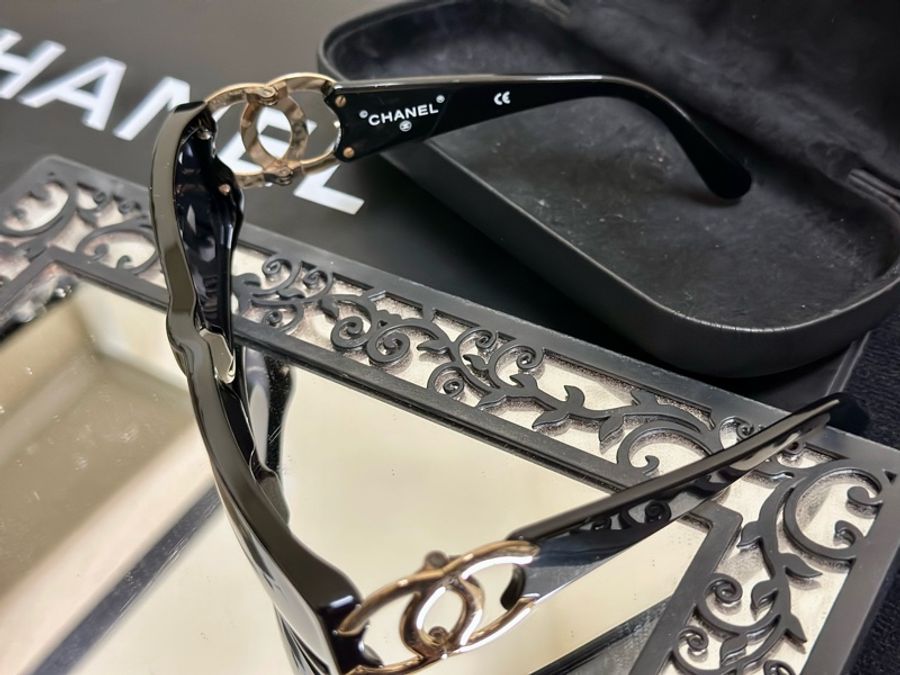 🔥爆款墨鏡🕶️釋出🔥#Chanel 絕版 #大Clogo #墨鏡 #vintage 鏤空logo #太陽眼鏡 小臉神器😍稀有美品💕-20