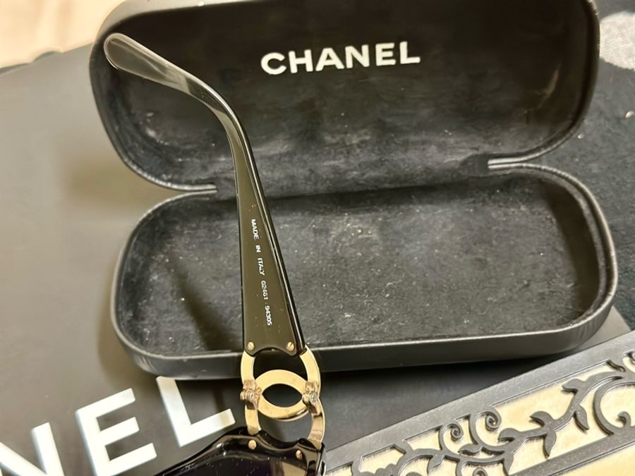 🔥爆款墨鏡🕶️釋出🔥#Chanel 絕版 #大Clogo #墨鏡 #vintage 鏤空logo #太陽眼鏡 小臉神器😍稀有美品💕-21