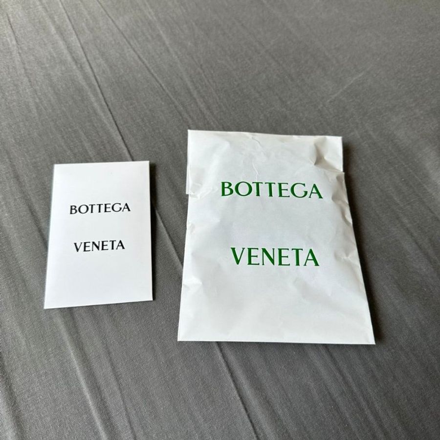 🌿春季限時降價🌿Bottega Veneta 716222 BV Lug 繫帶靴 海鹽白/黑色 IT39 "促銷品"-5