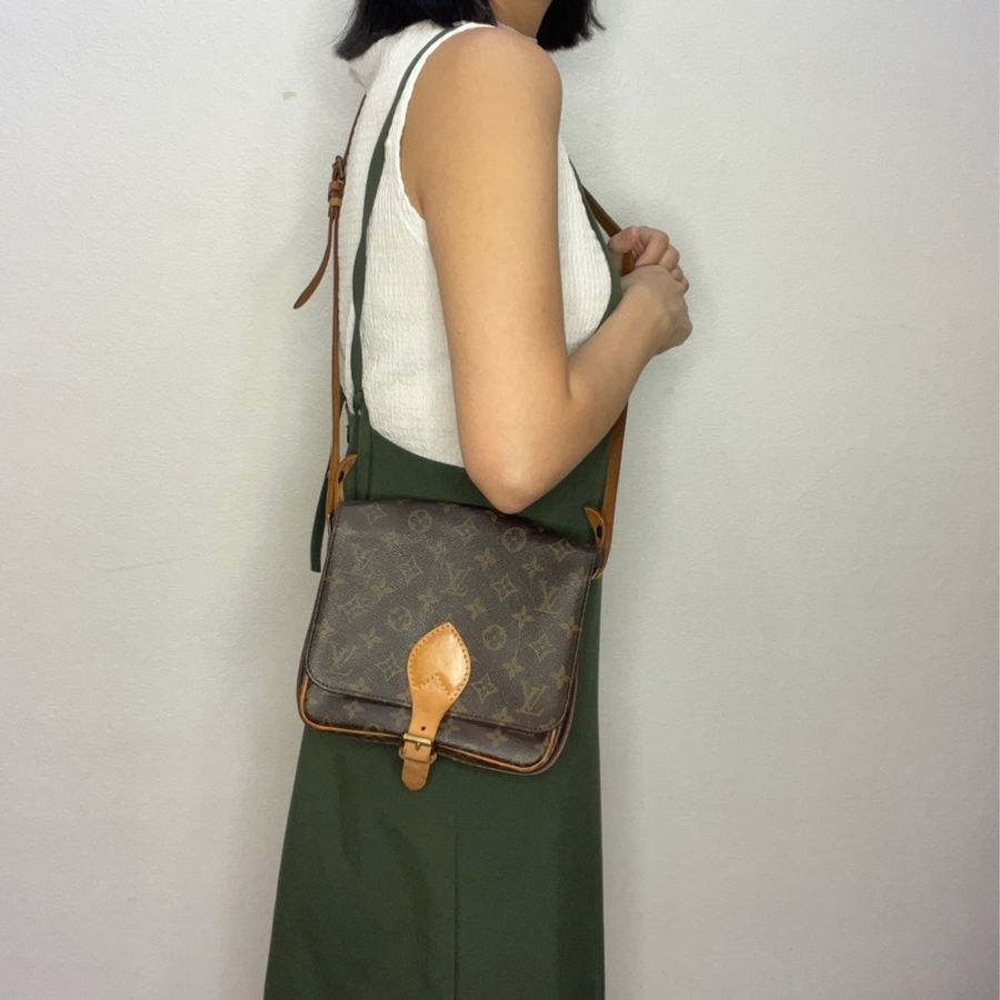 Louis Vuitton 老花MM中款方形馬蹄包💓復古貨色-1