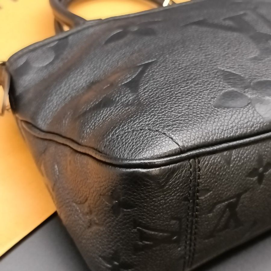 Louis Vuitton LV 黑色全皮 Trianon PM大字紋二用包/肩背包/手提包/斜背包-2