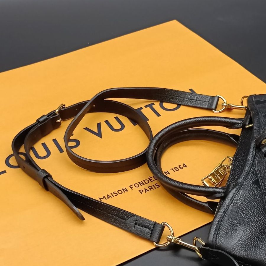 Louis Vuitton LV 黑色全皮 Trianon PM大字紋二用包/肩背包/手提包/斜背包-6