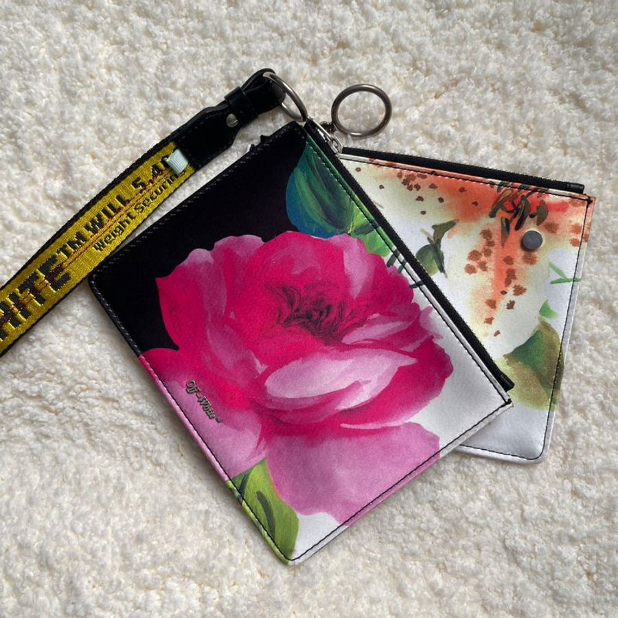 Off-White™ 黑色 杜鵑花 雙平袋 手拿包-1