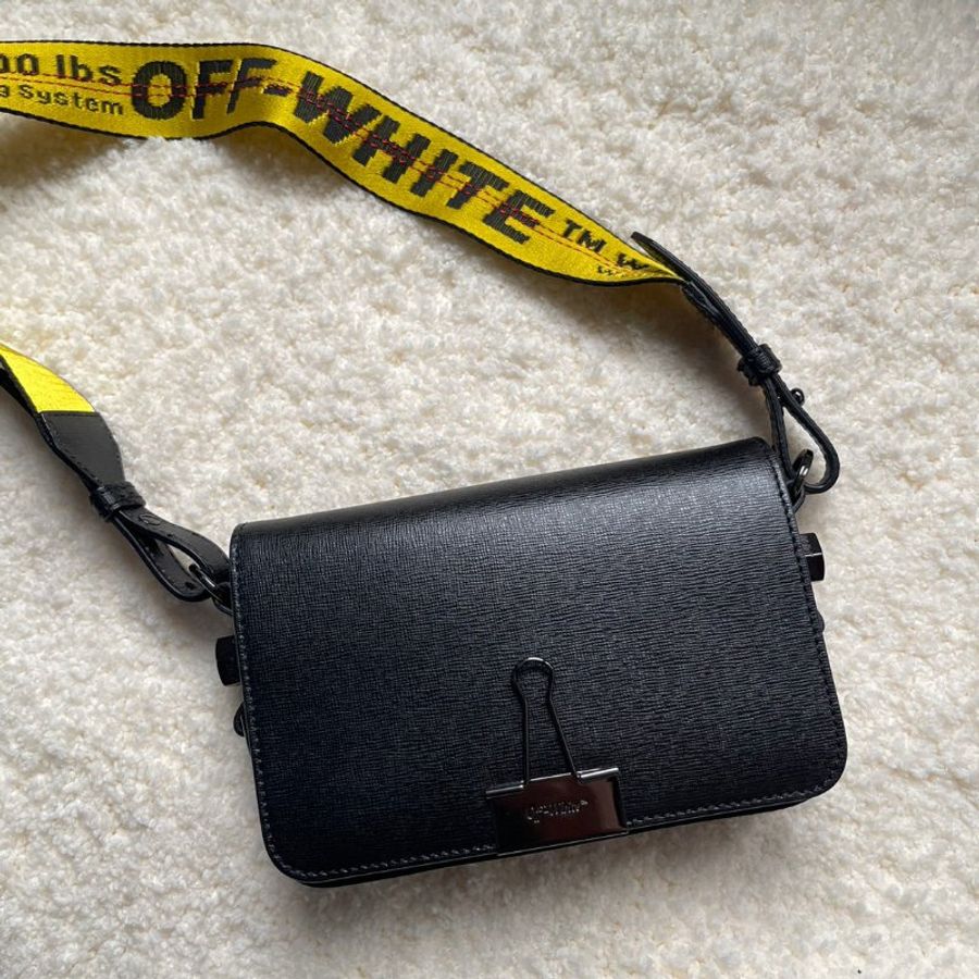 Off-White™ 工業帆布背帶夾子包-0