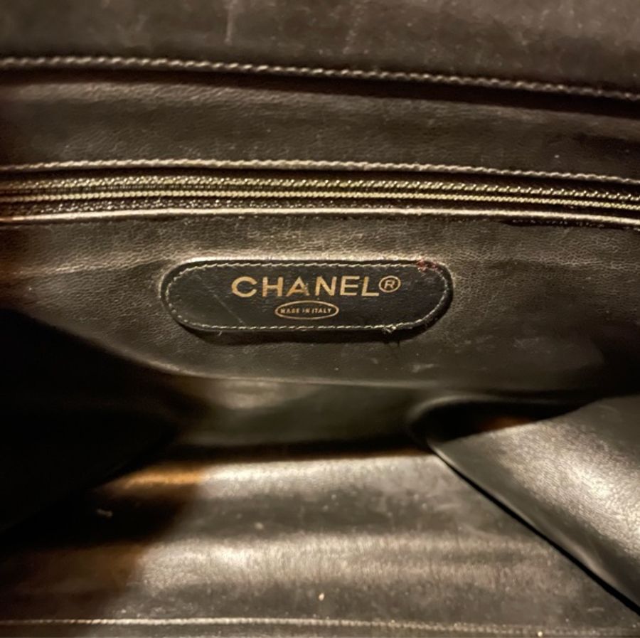 Chanel Black Quilted Lambskin CC Supermodel Weekender XL Tote Gold Hardware, 1989-1991-14