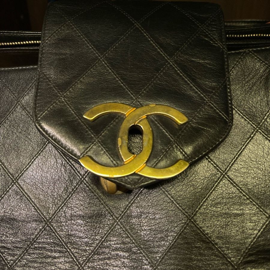 Chanel Black Quilted Lambskin CC Supermodel Weekender XL Tote Gold Hardware, 1989-1991-19
