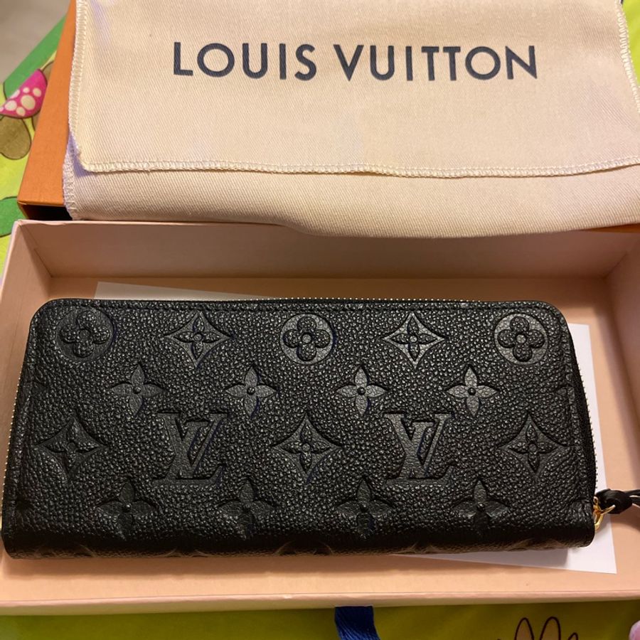 LV 真皮Clémence黑色長夾 M60171-0