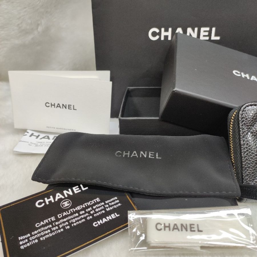 CHANEL#香奈兒#經典菱格紋#荔枝紋小 牛皮金色小香LOGO拉鍊#零錢包(黑X酒紅-2