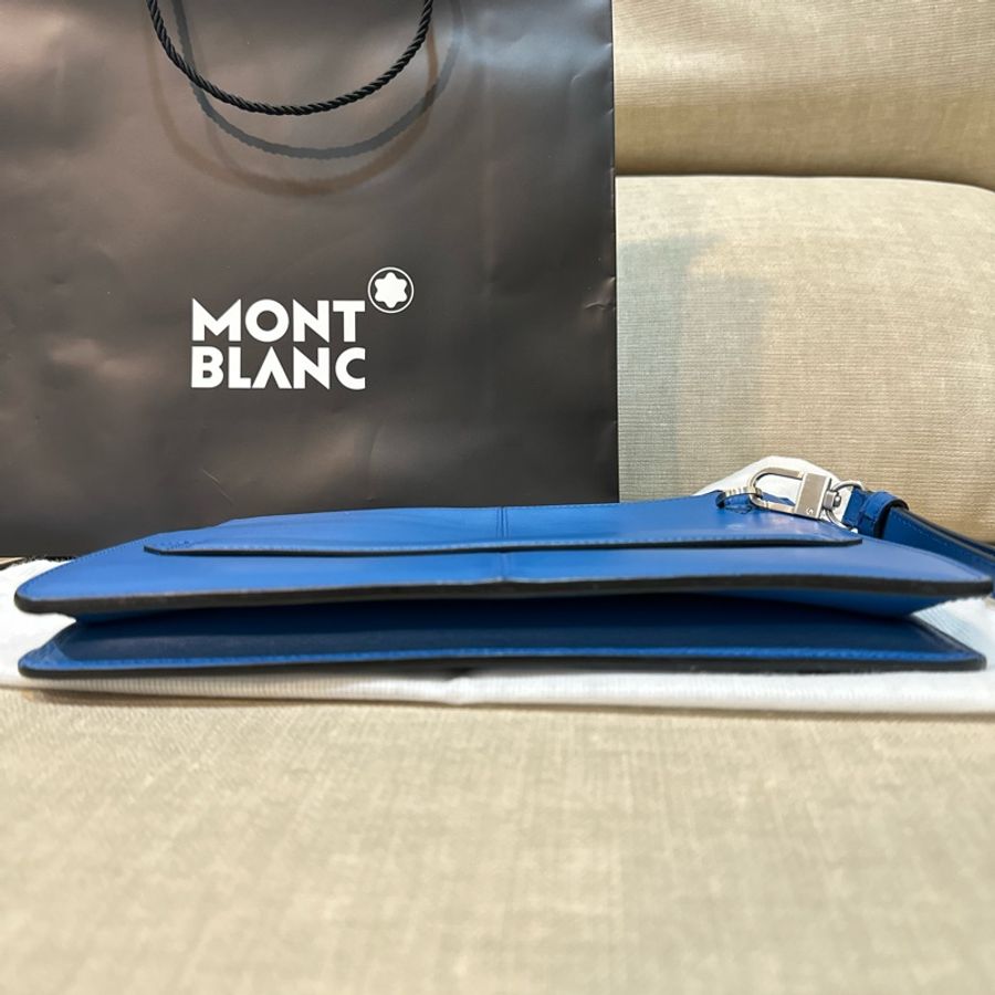 MONTBLANC 萬寶龍124083 皮革拉鍊開合手拿包-13