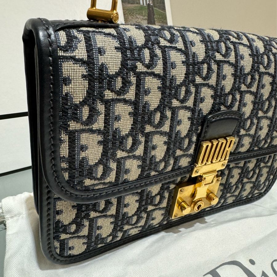 DIOR OBLIQUE ADDICT藍色緹花鏈條 中號-1