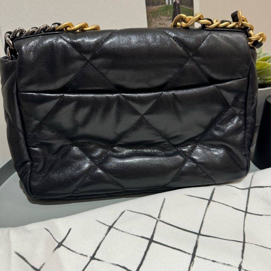 Chanel 19 bag small 黑金-2