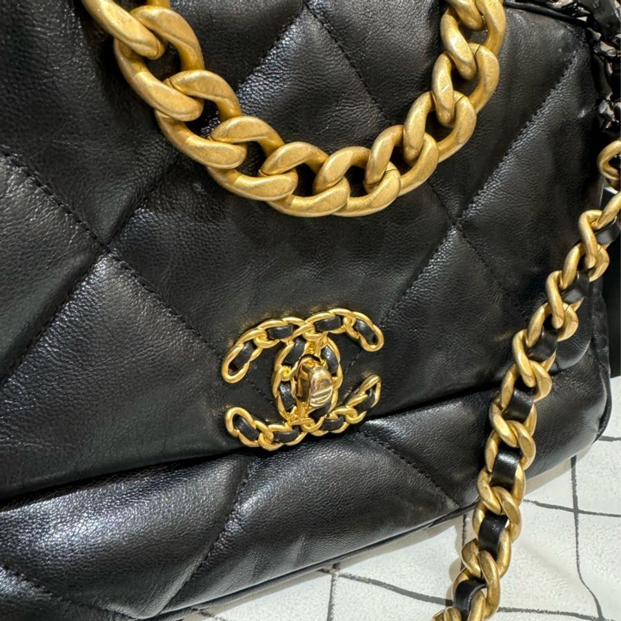 Chanel 19 bag small 黑金-6