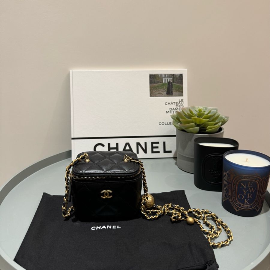 chanel 方盒 小金球 黑金小羊皮-0
