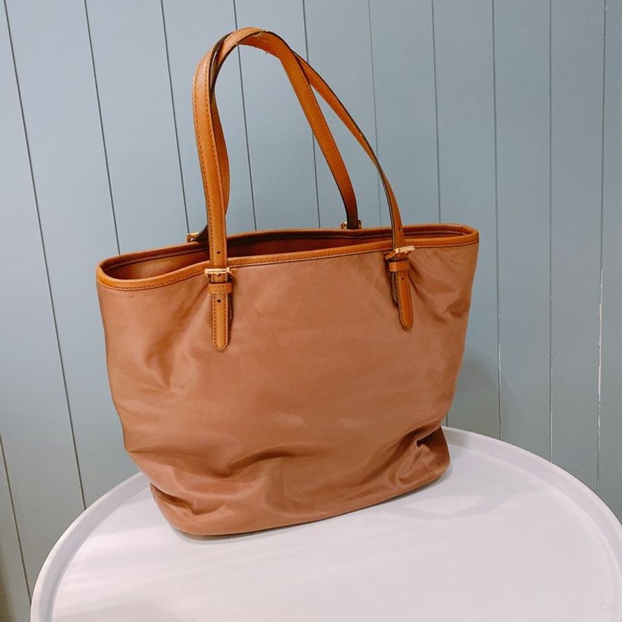 MICHAEL KORS 前口袋帆布拉鍊托特包-咖啡橘 UF022-2