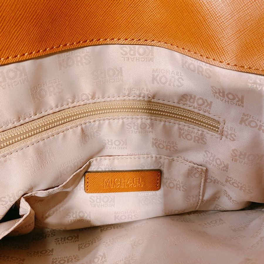 MICHAEL KORS 前口袋帆布拉鍊托特包-咖啡橘 UF022-5