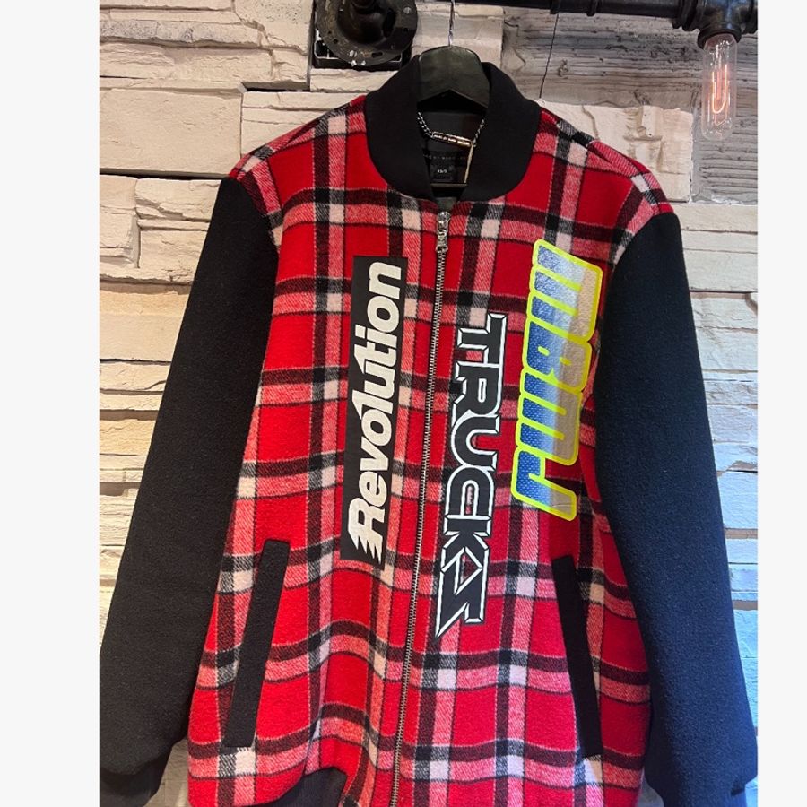 Marc jacobs 秀款 毛呢高質感紅格棒球外套❤️ 全新閑置 吊牌都還在 原價35800割愛 7800 男女同款 只有一件 肩寬46 胸寬58cm 衣長75cm-1
