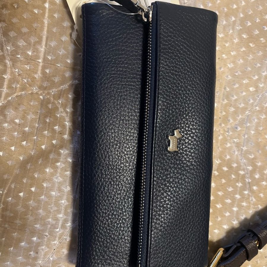 英國🇬🇧品牌真皮長夾全新只拍照-6