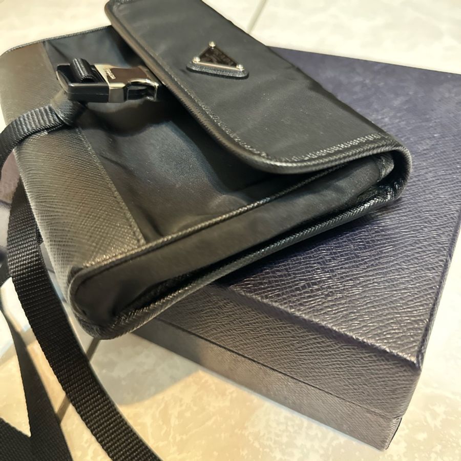 PRADA經典三角品牌LOGO尼龍腰包/斜背包(黑2ZH108)-7