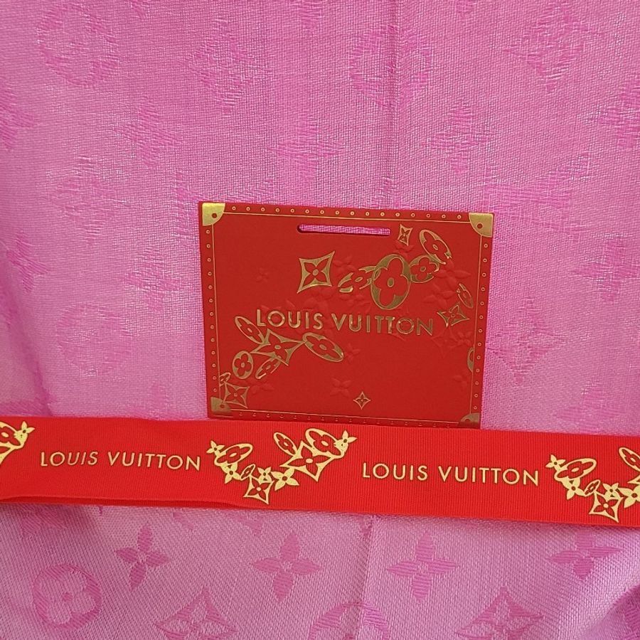 LOUIS VUITTON M73666披肩-8