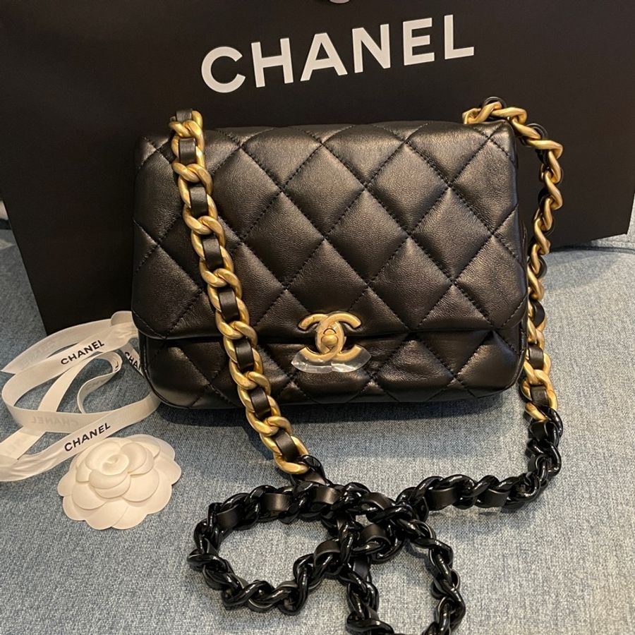 Chanel 22s 黑金粗鏈 口蓋包 方胖子 全新晶片款-0