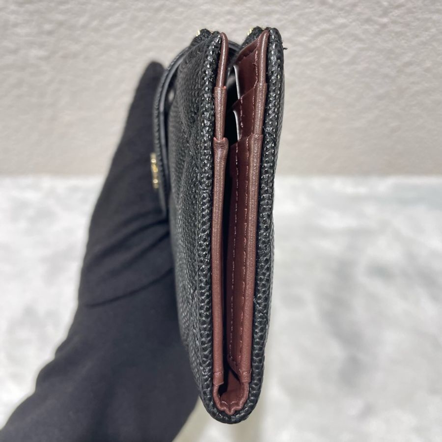 全新 CHANEL 上扣式對摺卡包-3