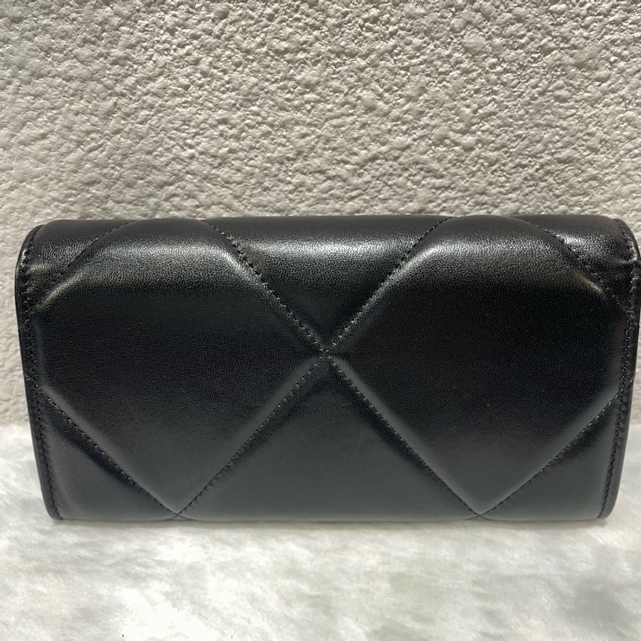 全新 CHANEL 19掀蓋長夾-1