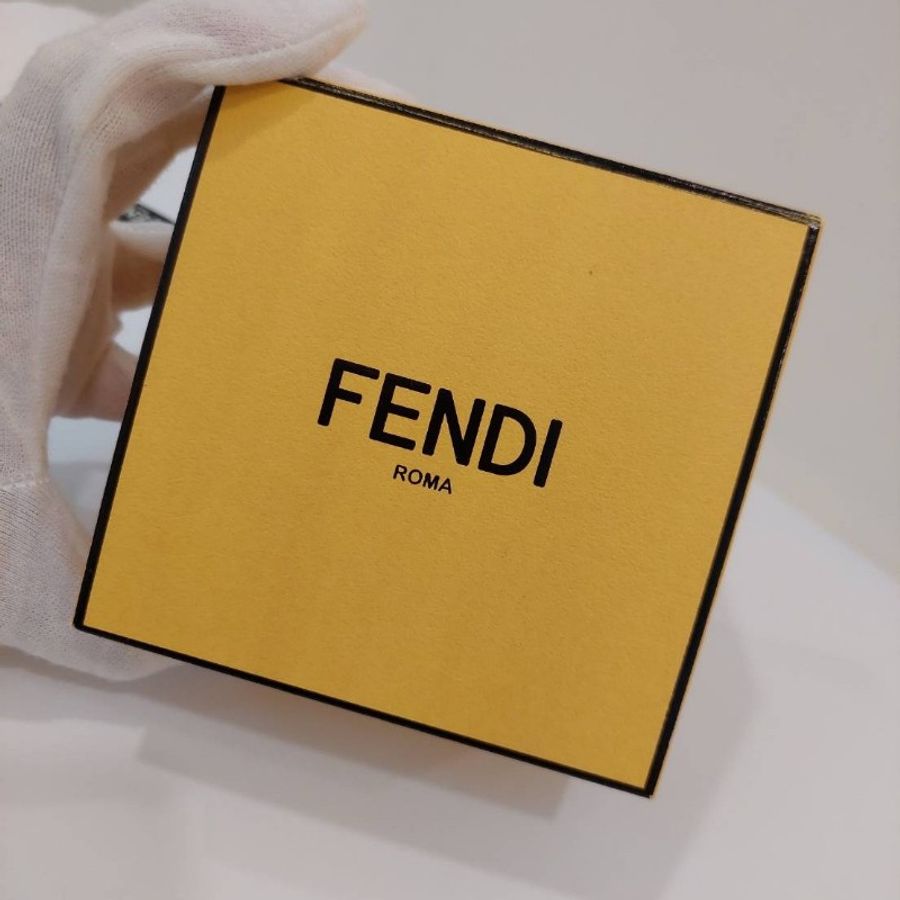 FENDI經典FF琥珀LOGO耳環-7