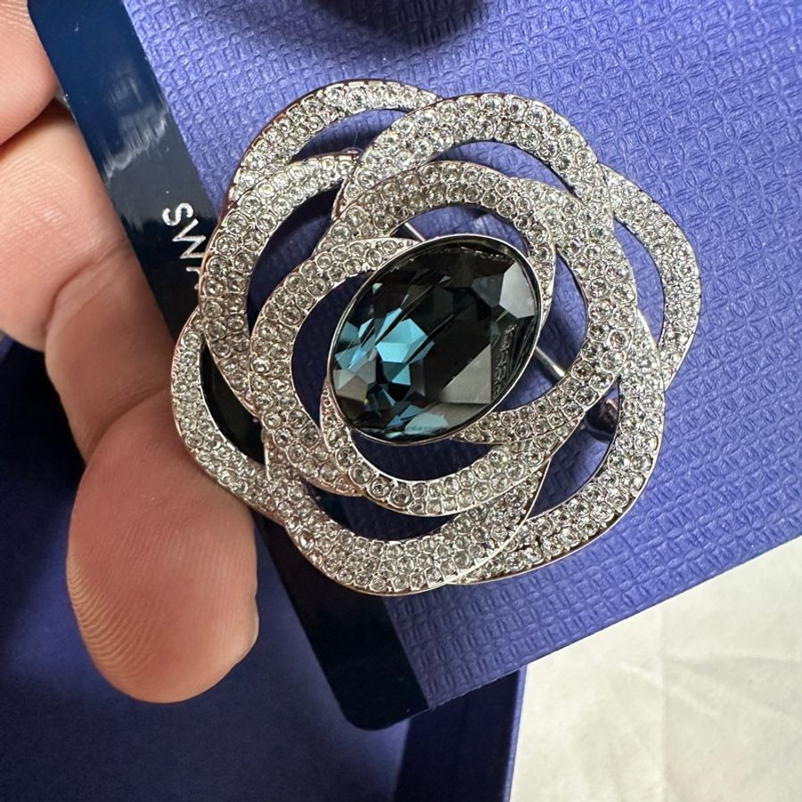 SWAROVSKI 施華洛世奇 胸針-0