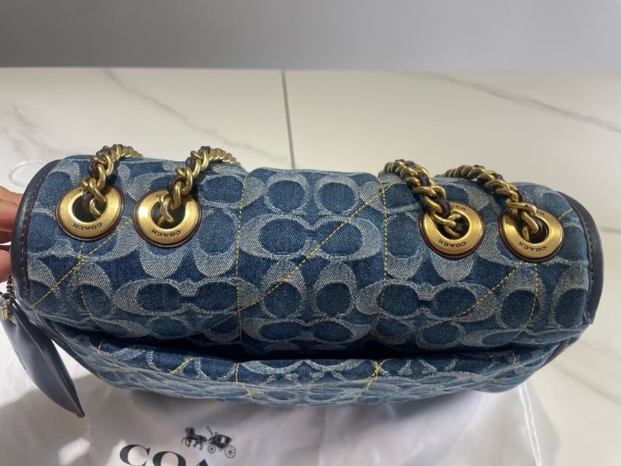 Coach PILLOW MADISON丹寧款-2