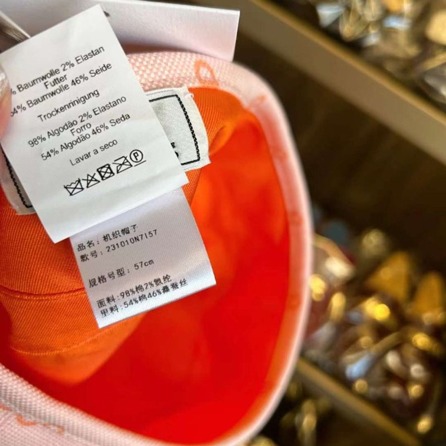 Hermès貝雷帽  全新帶吊牌 57 經典豬鼻子滿logo 少女心爆棚的粉色-4