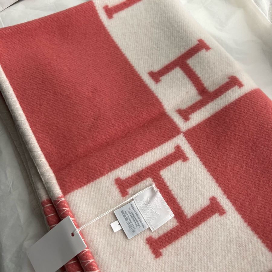 Hermès 愛馬仕全新Avalon 寶寶毯粉紅色-6