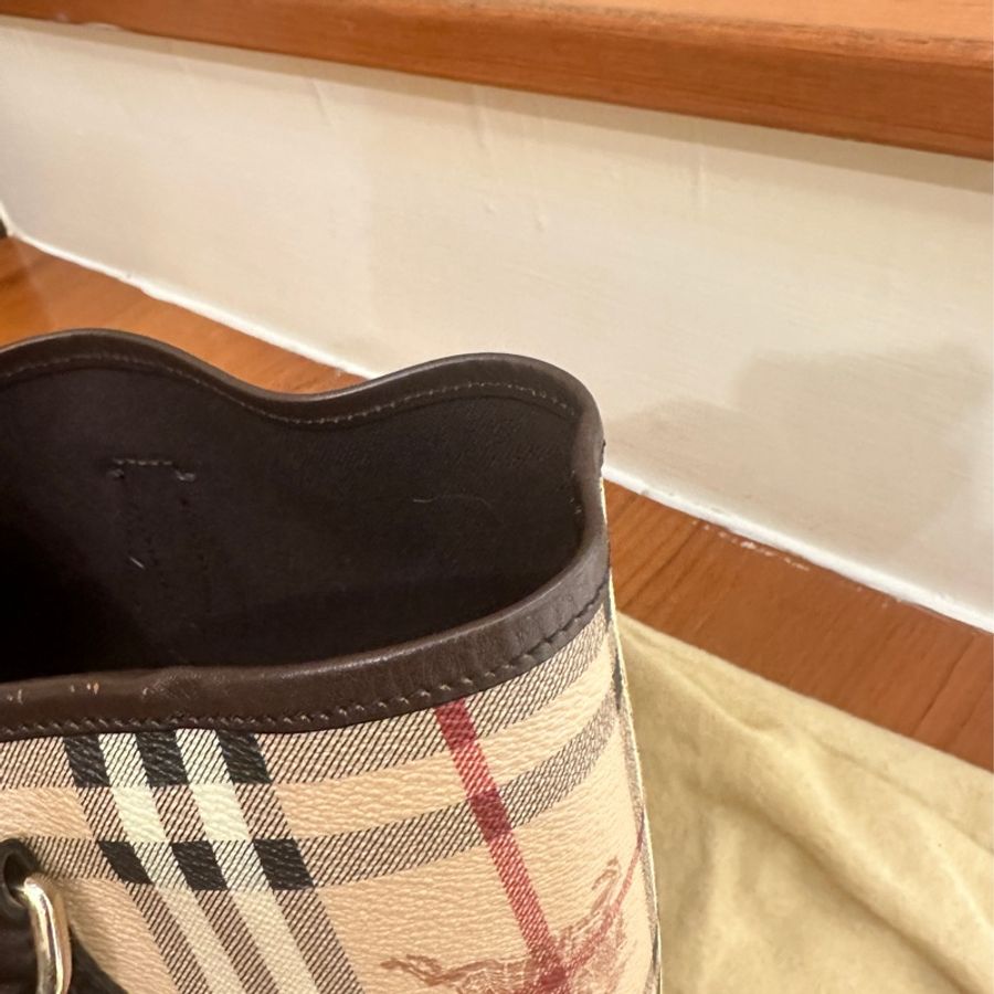 BURBERRY 戰馬格紋PVC托特包-10