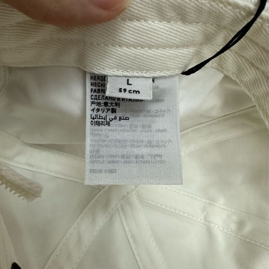 (已售出)全新正品專櫃購入BALENCIAGA巴黎世家白色帽子 可小議-11