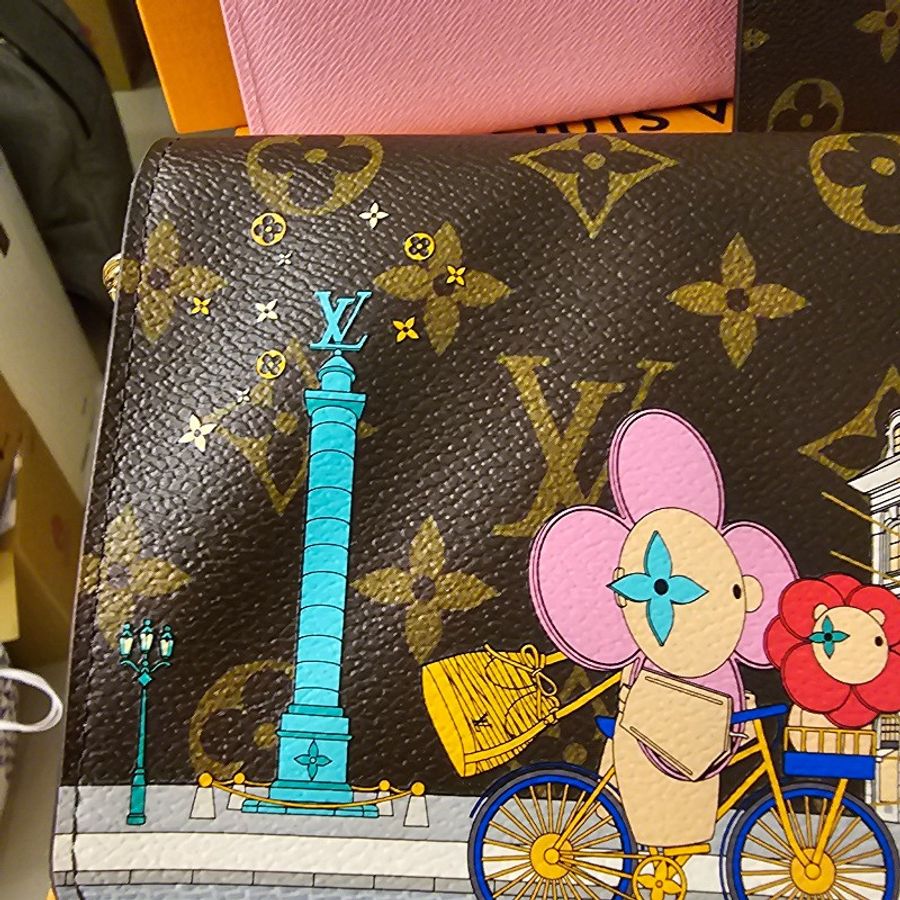 LV sogo復興館購入 絕版聖誕巴黎凡登廣場款WOC 晶片款-17