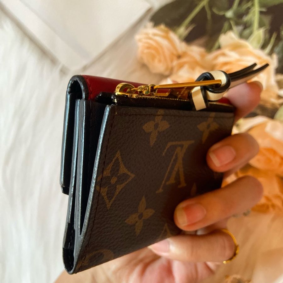 👝 LV拼色三折短夾-21