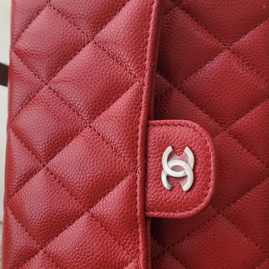 CHANEL 紅色荔枝皮 O PHONE HOLDER WITH CHAIN-4